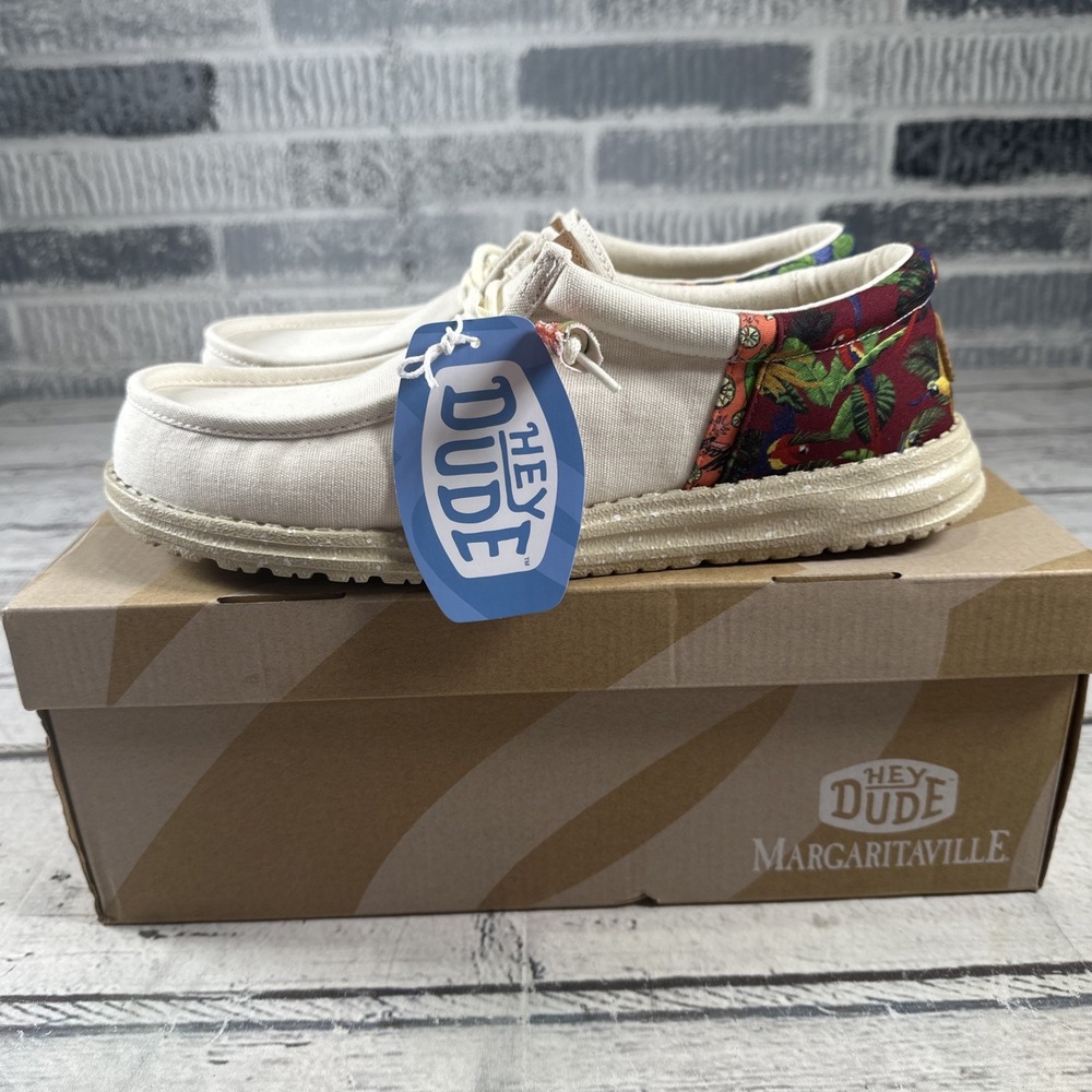 HeyDude Wally Funk Margaritaville Men's11 Sand/Multi Slip-On NWT